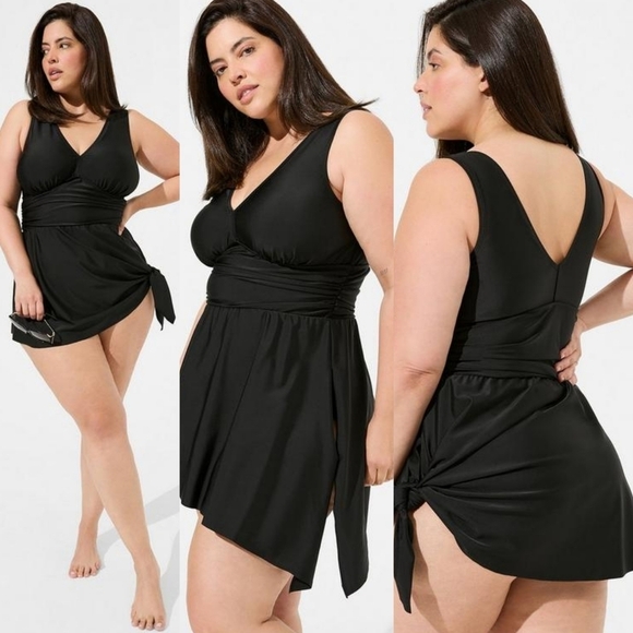 Torrid Wireless Short Asymmetrical Swim Dress with Brief One-piece Swimsuit  2X